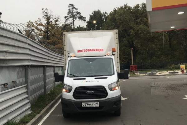 Перевозка мотоциклов на эвакуаторе. Смотреть фото Перевозка мотоциклов на эвакуаторе. Смотреть картинку Перевозка мотоциклов на эвакуаторе. Картинка про Перевозка мотоциклов на эвакуаторе. Фото Перевозка мотоциклов на эвакуаторе